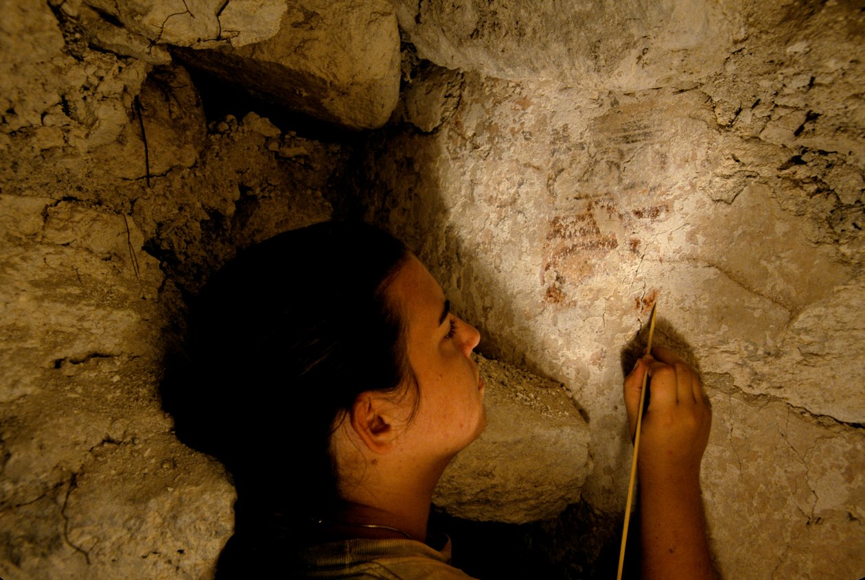 Teotihuacan krijger, muurschildering, Sufricaya, Holmul, Guatemala, Maya, Francisco Estradabelli, 2008 door Kenneth Garrett