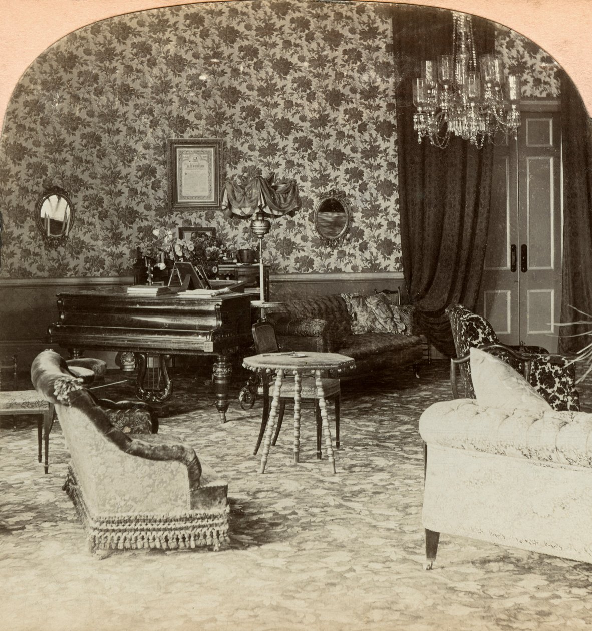 Salon van het voorzitterschap, hoofdkwartier van Lord Roberts, Bloemfontein, Zuid-Afrika, 1900 door Keystone View Company