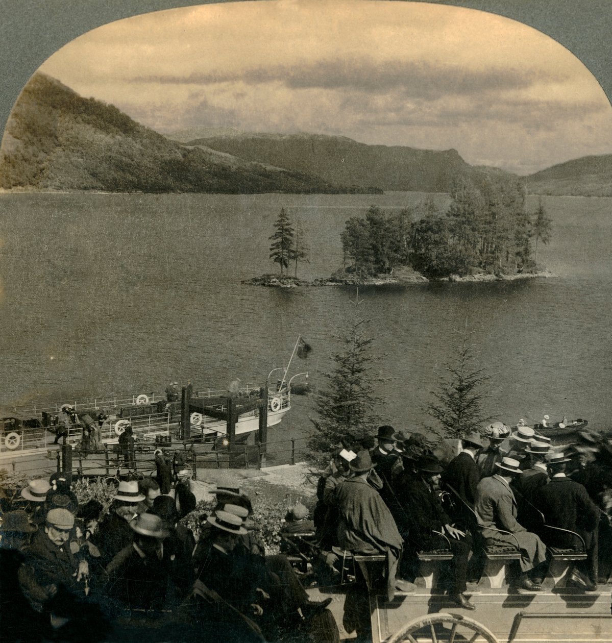 Reizen door het Betoverende Land van de Trossachs, Schotland, 1902 door Keystone View Company