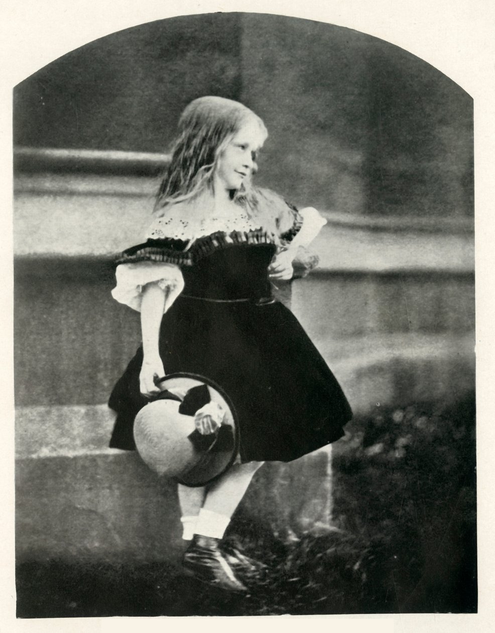 Beatrice Henley, ca. 1862, 1948 door Lewis Carroll