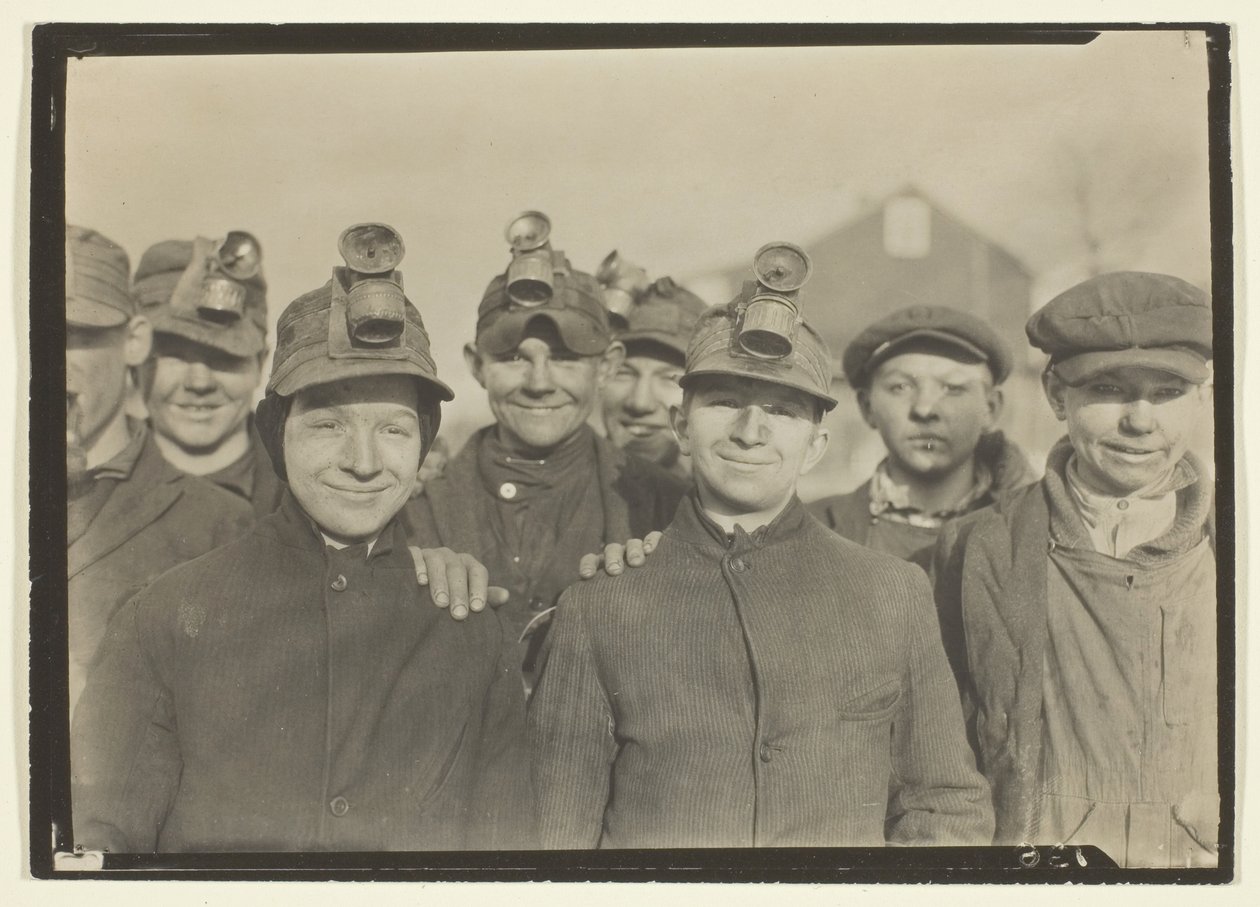 Brekerjongens in kolenmijn in Pennsylvania door Lewis Wickes Hine