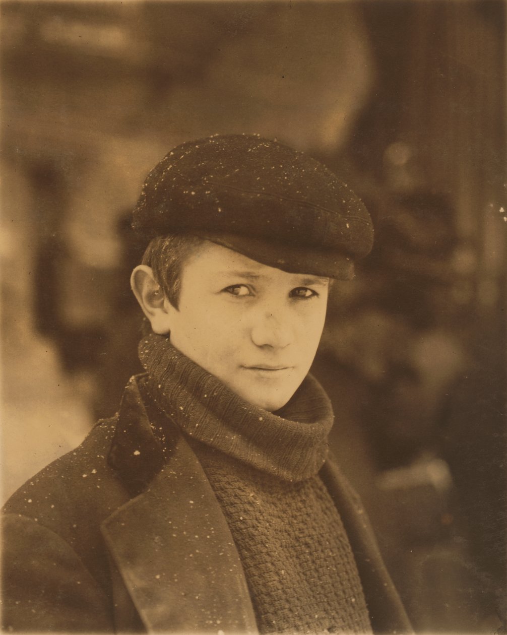 Hoofd krantenjongen, Utica, staat New York door Lewis Wickes Hine