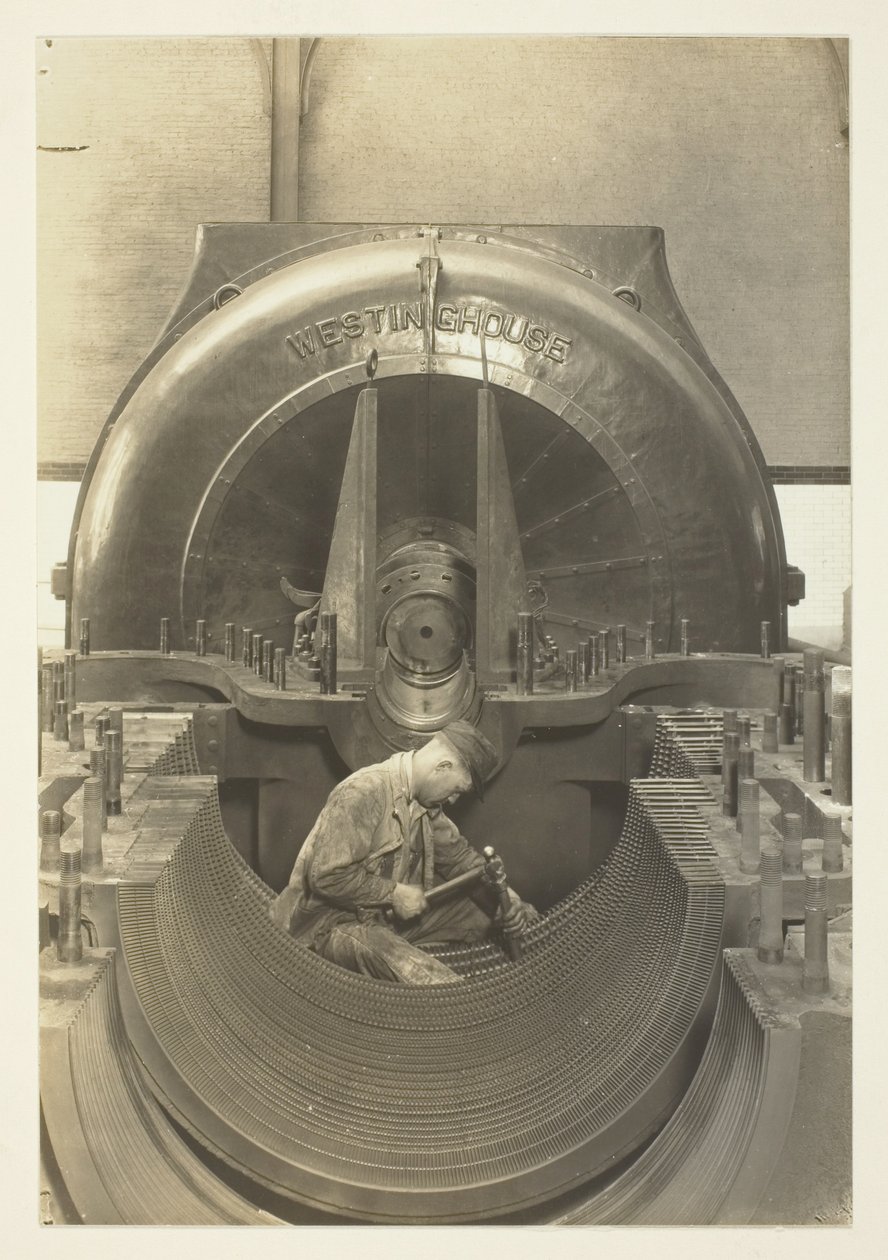 De turbine, krachtcentrale, New York City door Lewis Wickes Hine