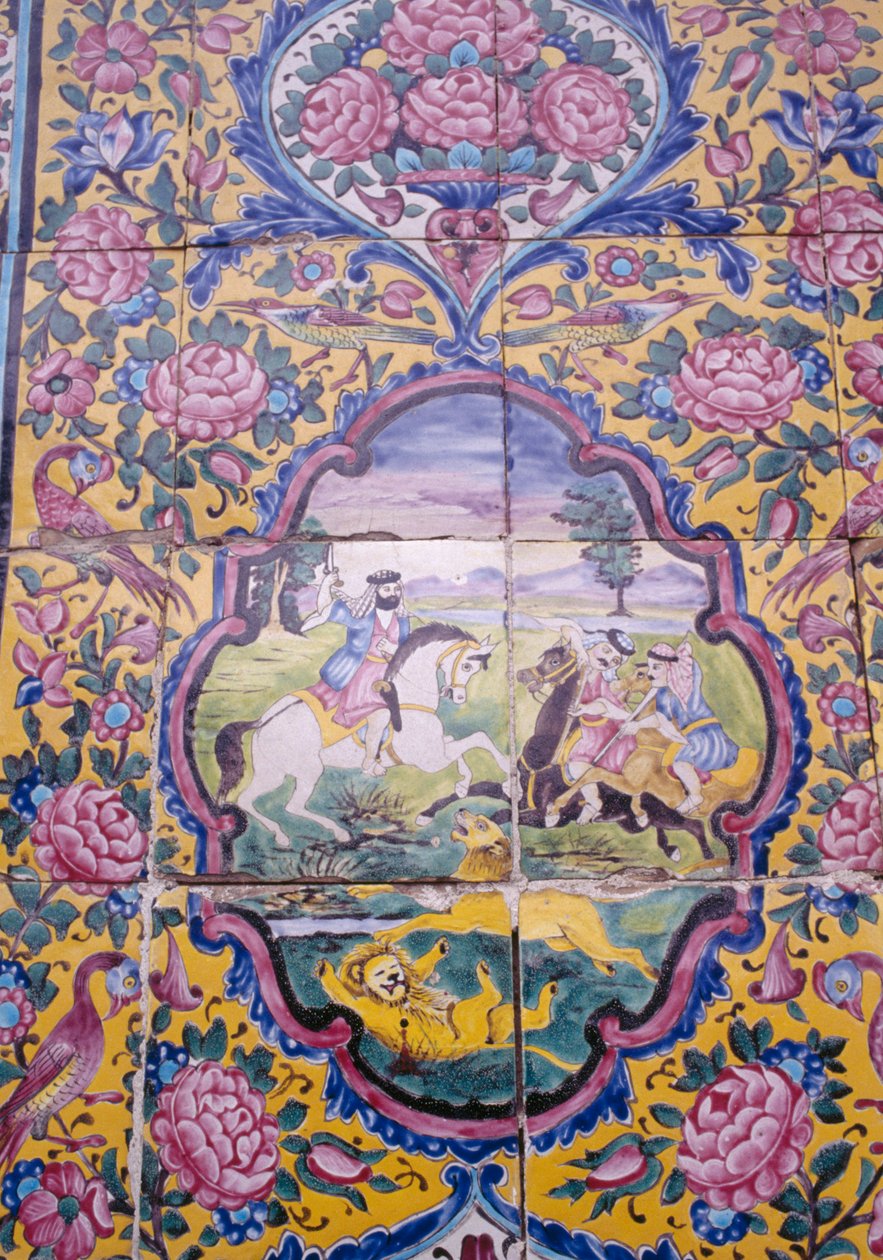 Leeuwenjacht, polychrome tegeldecoratie aan de voorkant van het Qavam-huis, ook bekend als Narenjestan e Ghavam door Unbekannt Unbekannt