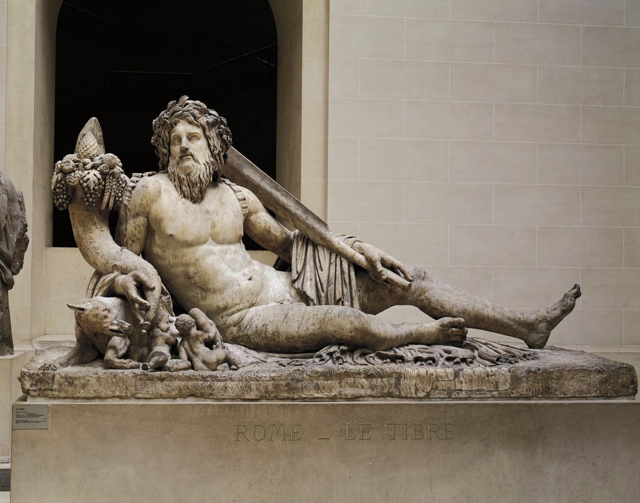 Marmeren standbeeld dat de Tiber-rivier voorstelt, Tempel van Isis en Serapis, Uit Rome door Unbekannt Unbekannt