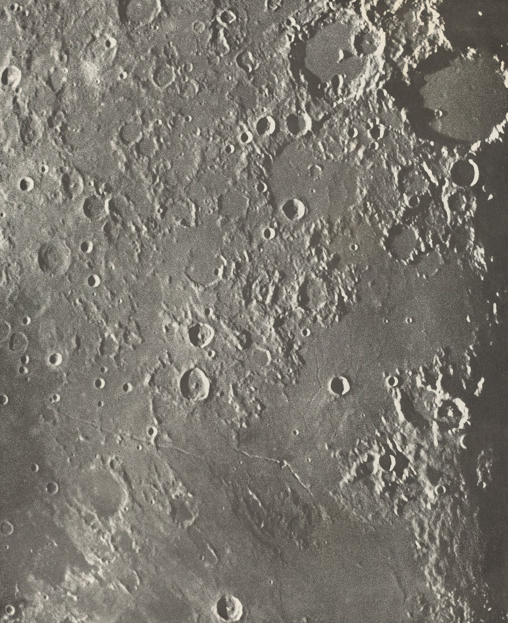 Lunaire Fotografie Albategnius - Triesnecker - Manilius door Loewy et Puiseux