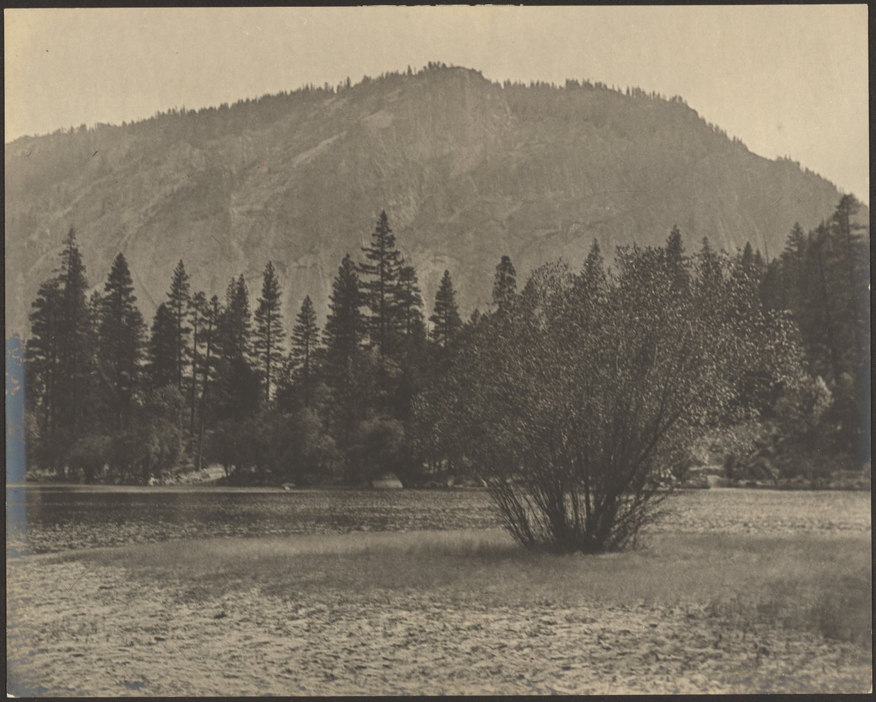 [Landschap met rotsen]. door Louis Fleckenstein