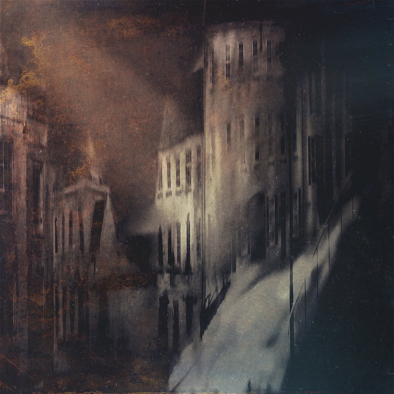 Kafka Gothic uitzicht op Armagh, 2013 (foto) door Mark Gordon