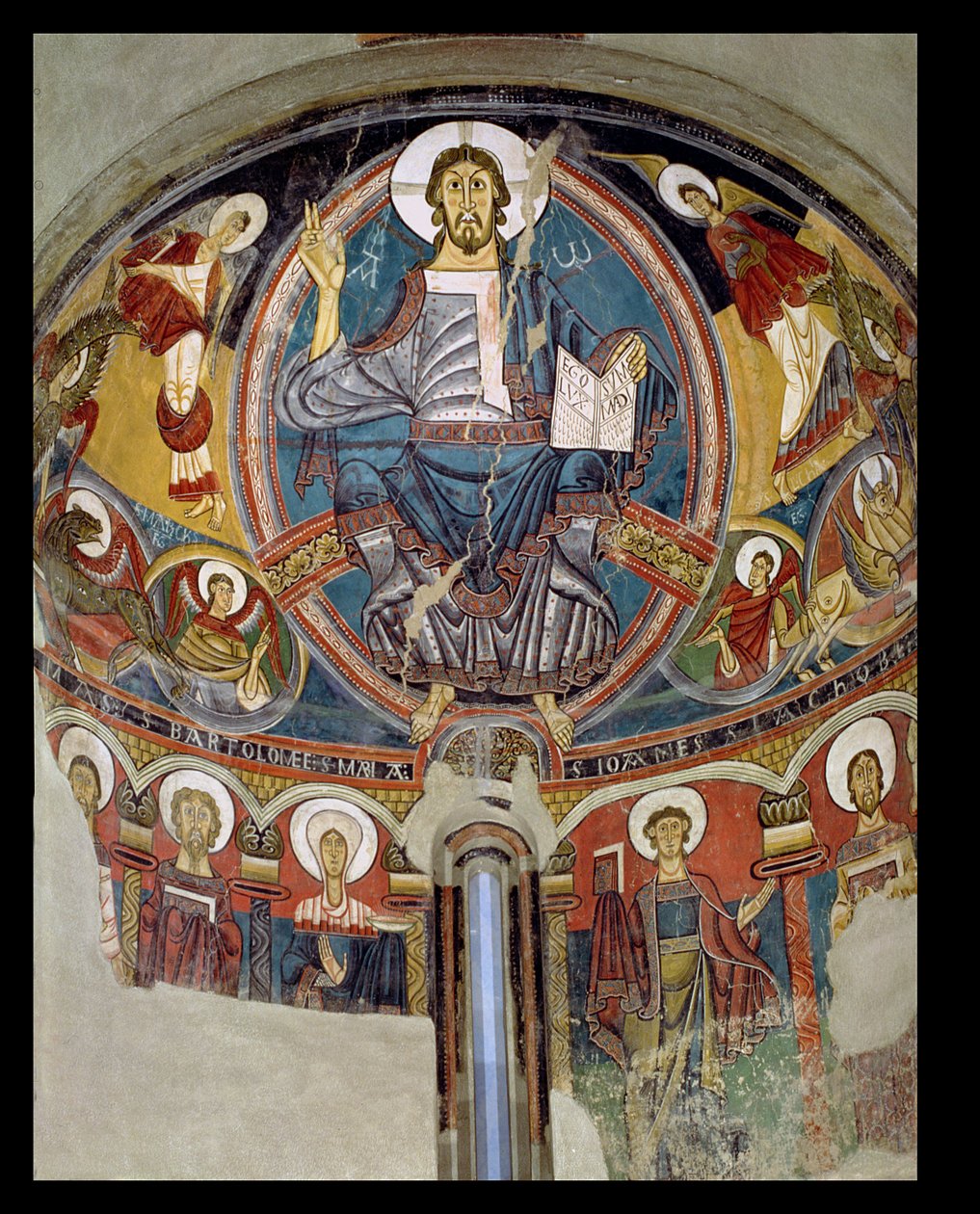 Christus in Majesteit geflankeerd door serafijnen en symbolen van de evangelisten, apsisfresco uit San Climente in Taull (Tahull) Catalonië, c.1123 door Master of Tahull