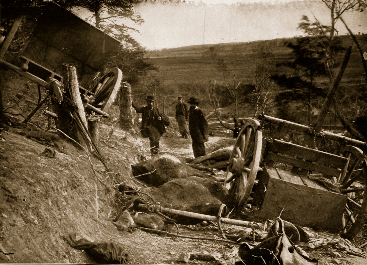 Effect van explosie van 32-ponds granaat van Massachusetts Artillerie, 1861-65 door Mathew B. Brady