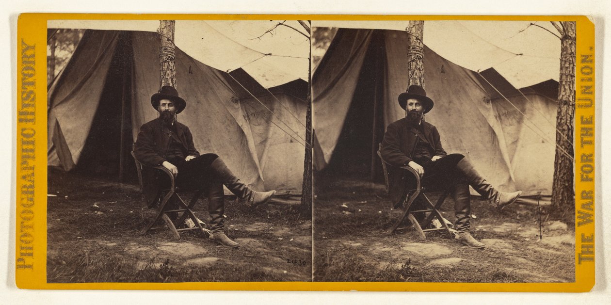 Dana, adjunct-staatssecretaris van Oorlog; gefotografeerd in het hoofdkwartier van generaal Grant, Virginia. door Mathew B. Brady