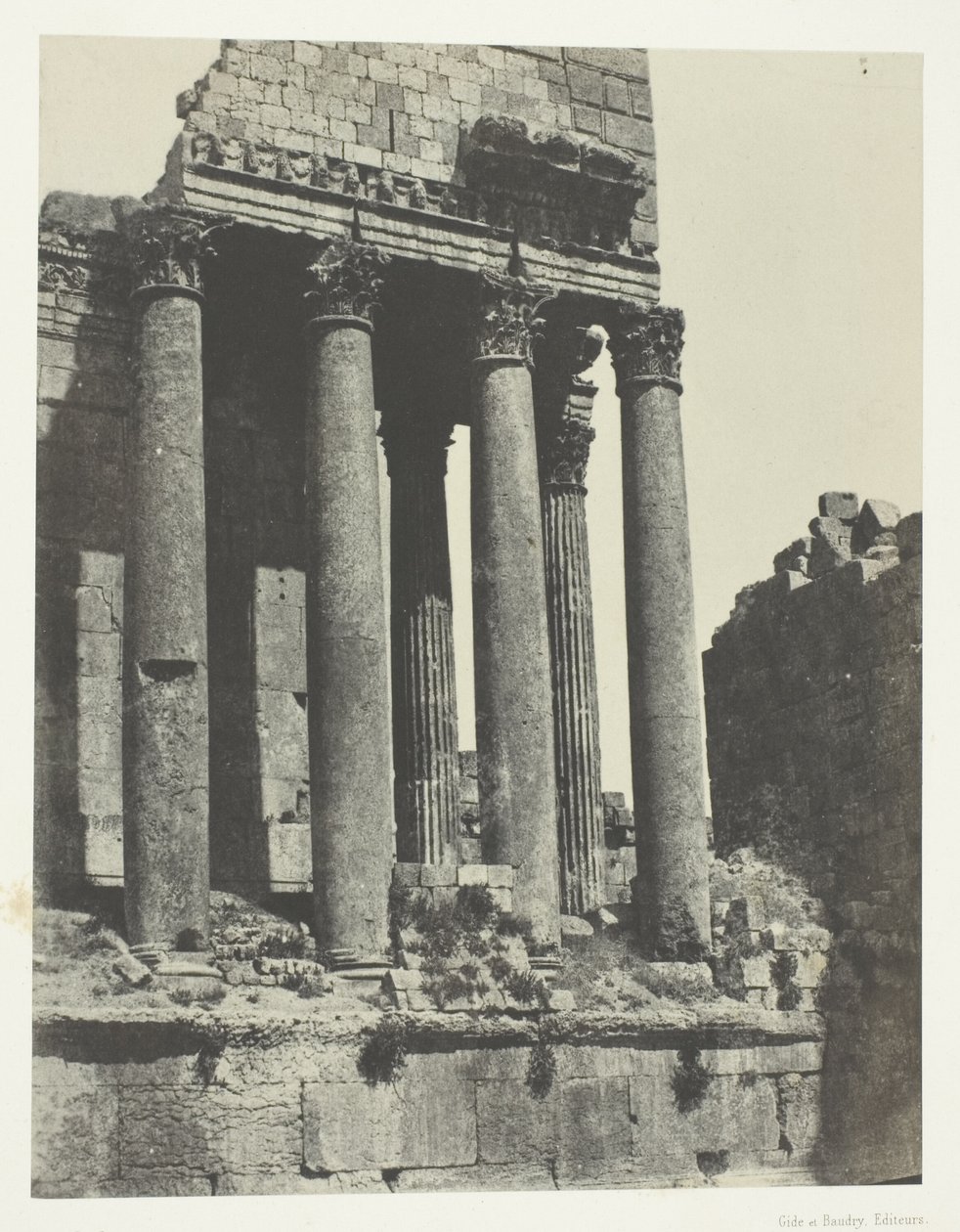 Baalbeck (Heliopolis), Tempel van Jupiter, Gezien vanuit de zuidoostelijke hoek; Syrië door Maxime Du Camp