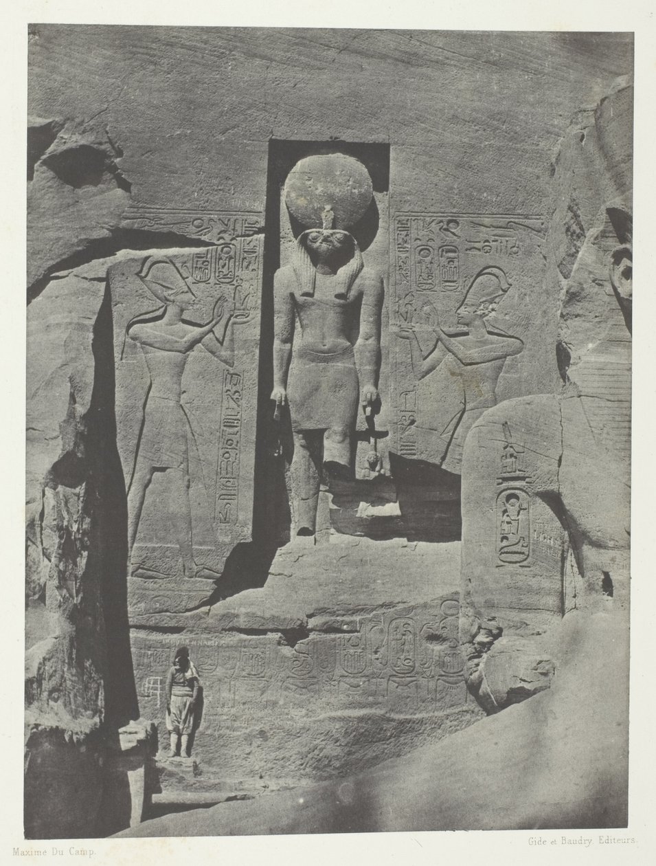 Ibsamboul, Sculptures from the Entrance to the Spéos of Phrè, Nubia, plaat 105 uit het album "Egypte, Nubie, Palestine et Syrie" (1852) door Maxime Du Camp
