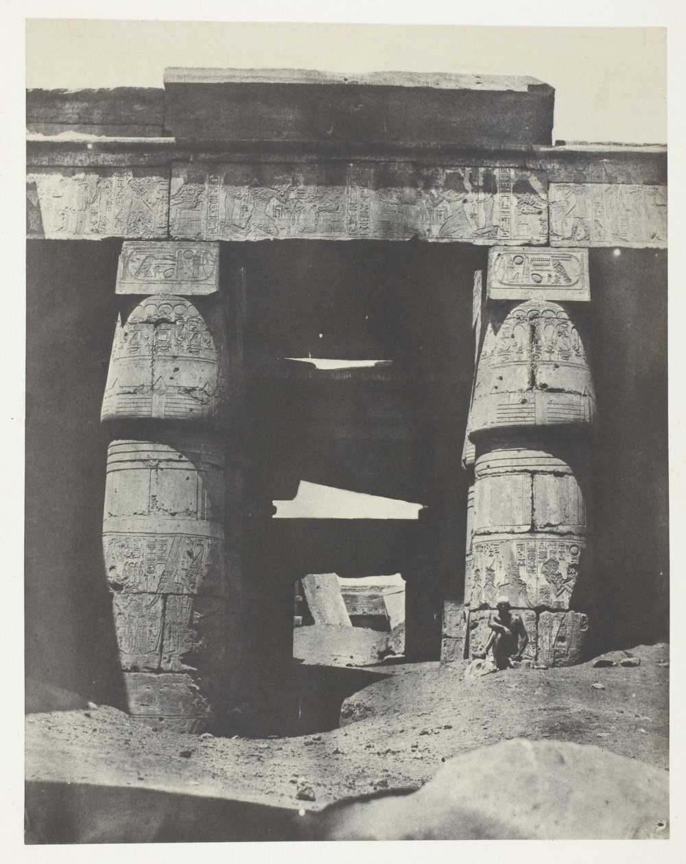 Karnak, Portiek van de Tempel van Khons; Thebe door Maxime Du Camp