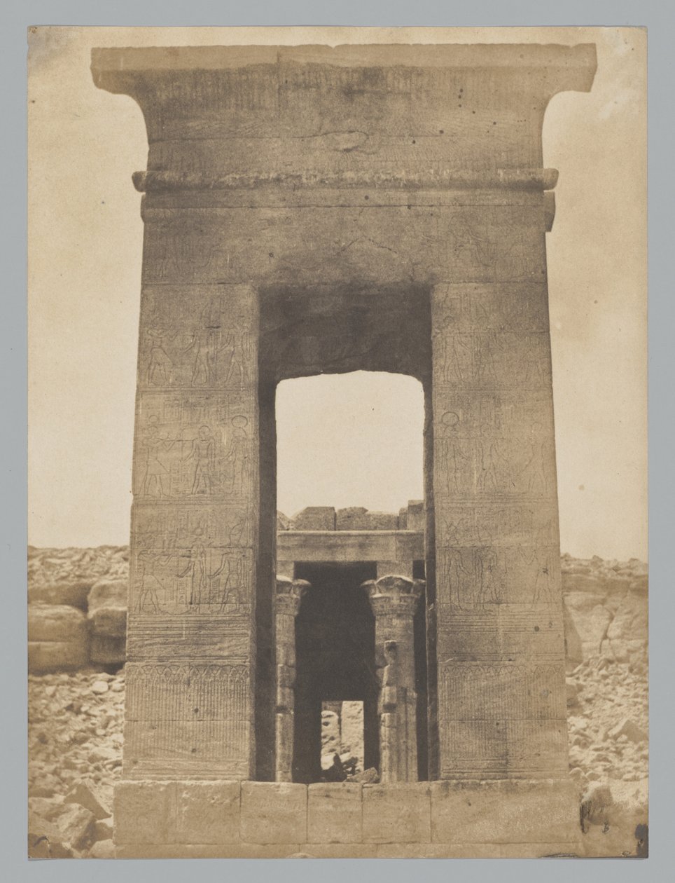 Propylon van de tempel van Dendur (Kreeftskeerkring) door Maxime Du Camp