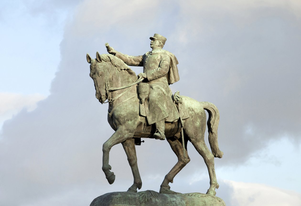 Ruiterstandbeeld van Joseph Joffre (1852-1931), militair, marechal van Frankrijk, Frans bevelhebber in de Slag om de Marne tijdens de Eerste Wereldoorlog, Bronzen sculptuur door Maxime Real del Sarte (1888-1954), door Maxime Real del Sarte