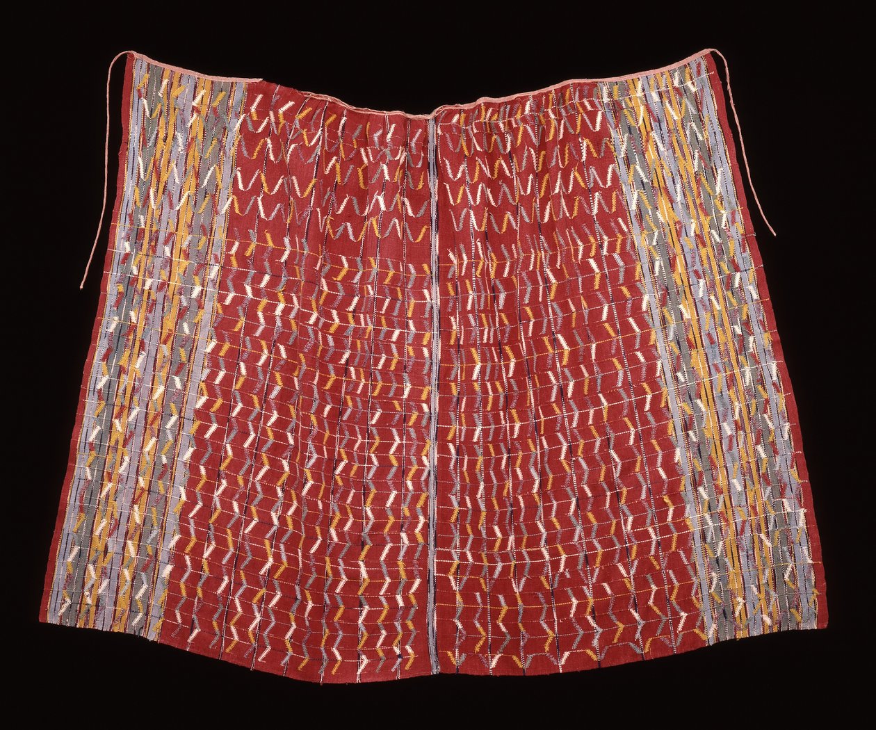 Cofradia cape, mogelijk voor het beeld van een heilige, c.1920-1940 (katoen; ketting-gezicht plat weefsel met ketting strepen en ketting ikat en aanvullende inslag patroon) door Mayan Mayan