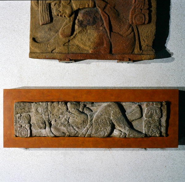 Latei 27 van Tonina, Chiapas, Mexico, Late Klassieke Periode (600-900 AD) door Mayan Mayan