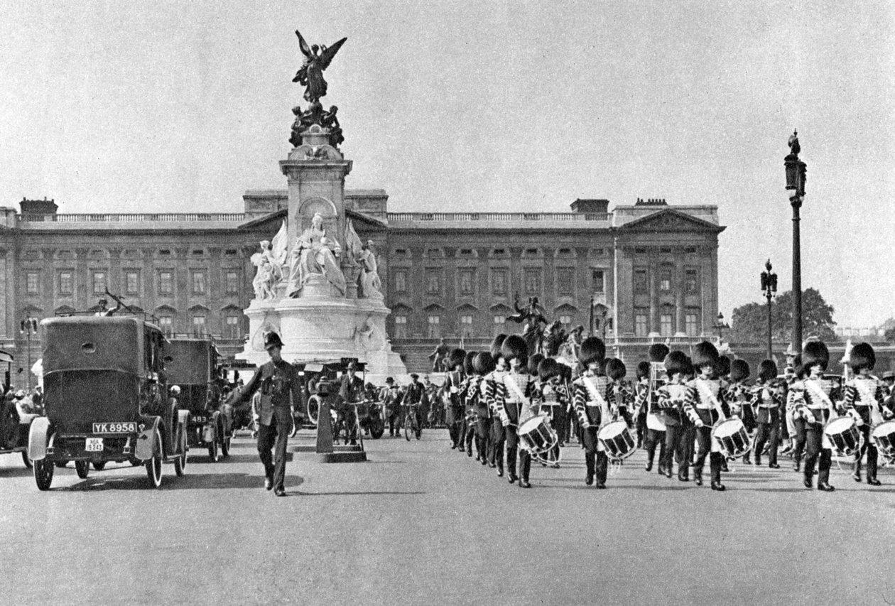 Wisseling van de wacht, Buckingham Palace, Londen door McLeish