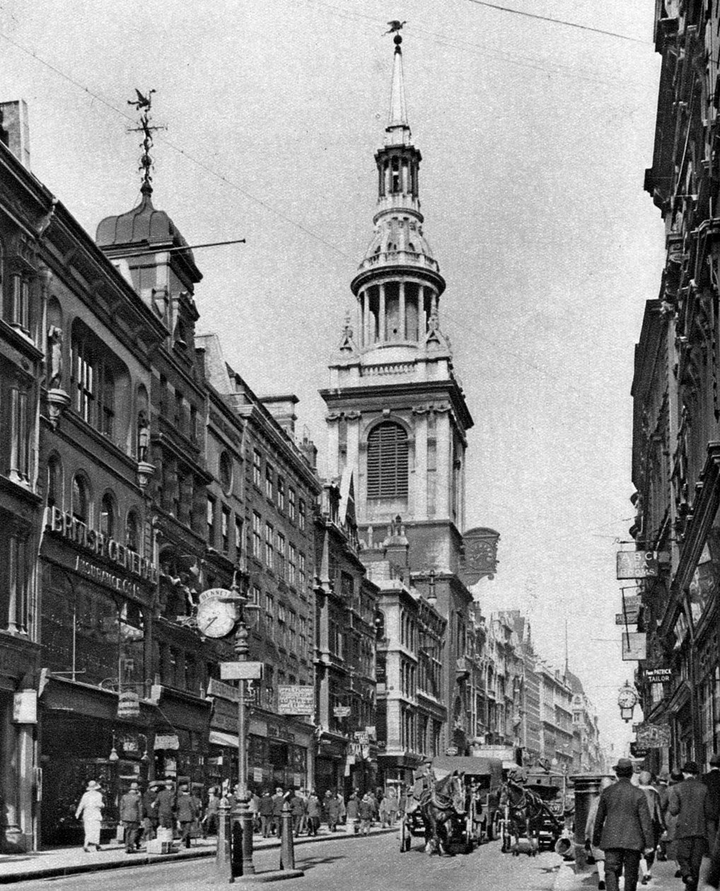 De torenspits van Bow Church, Londen door McLeish