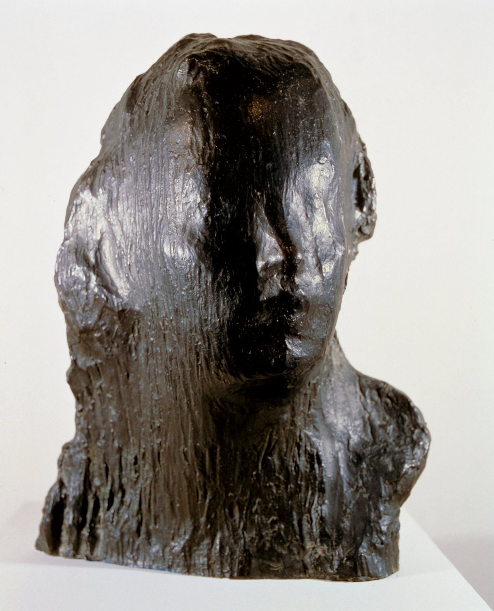 Ecco Puer (Portret van Alfred Mond op zesjarige leeftijd) door Medardo Rosso
