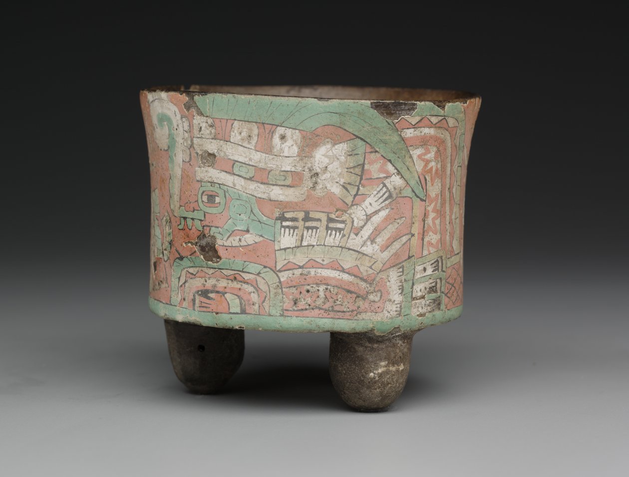 Cilindrisch driepootvat met twee figuren met bril, ca. 400-650 n.Chr. door Mesoamerican Mesoamerican