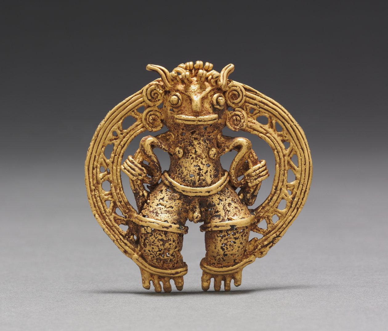 Figuur hanger, c. 1000-1550 (gegoten goud) door Mesoamerican Mesoamerican