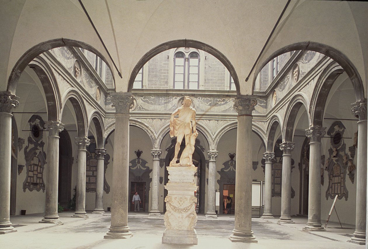 Interieur van de beeldhouwzaal door Michelozzo di Bartolommeo