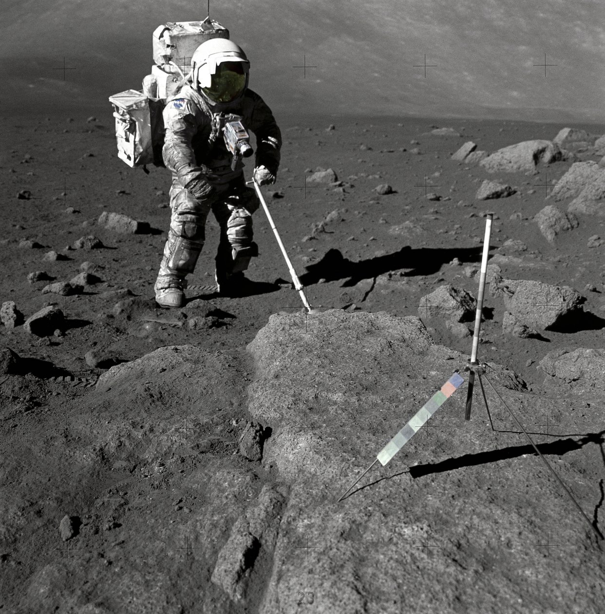 Apollo 17 - NASA door NASA Images