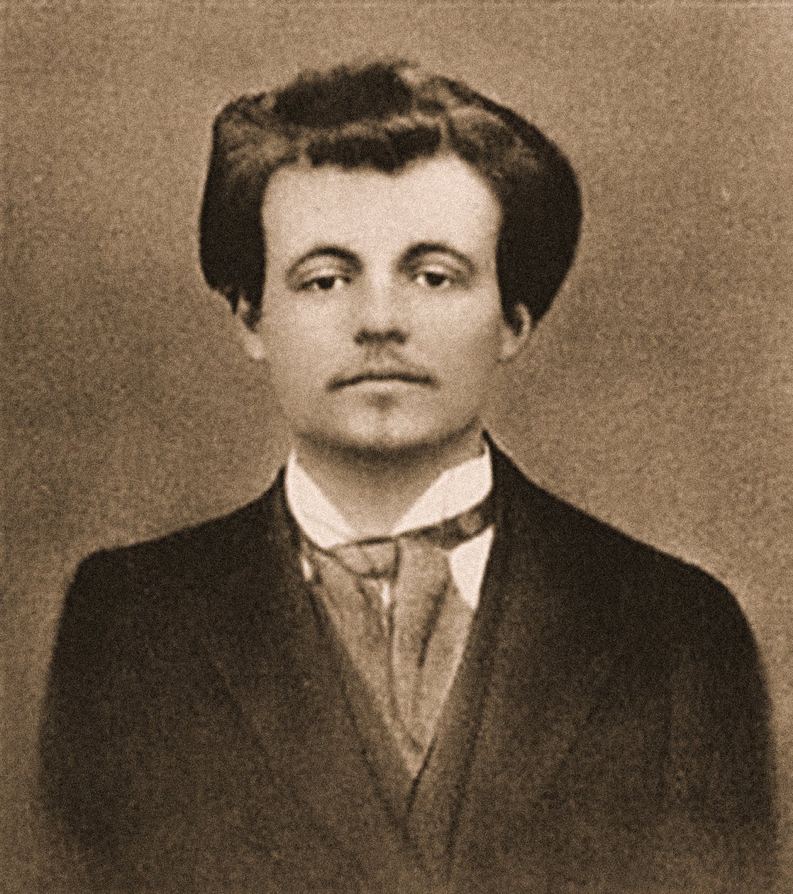 Portret van Alfred Jarry door Nadar studio of Nadar studio of