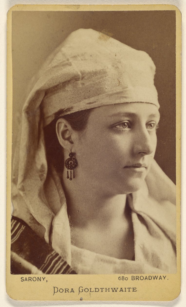 Dora Goldthwaite door Napoleon Sarony
