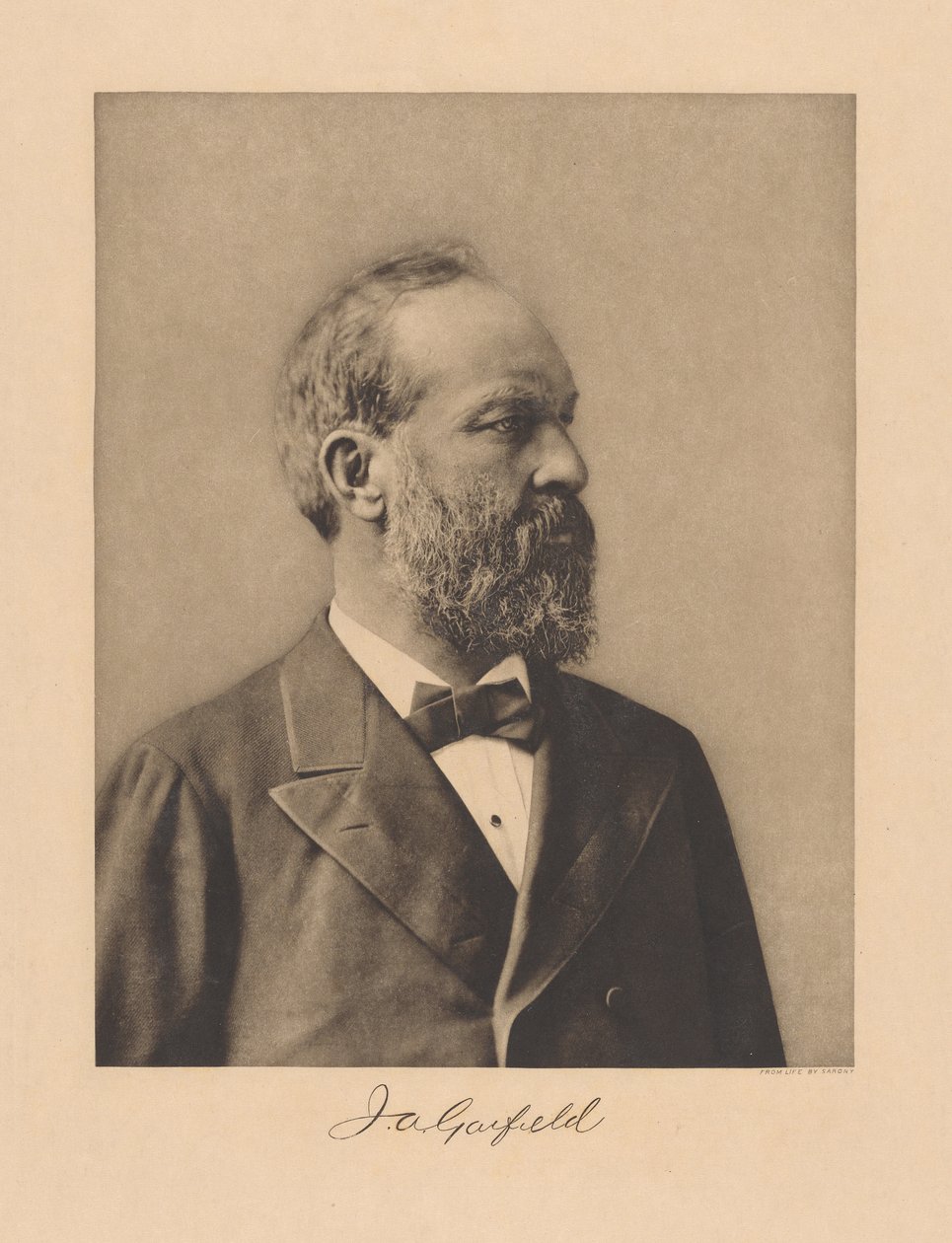 James Garfield door Napoleon Sarony