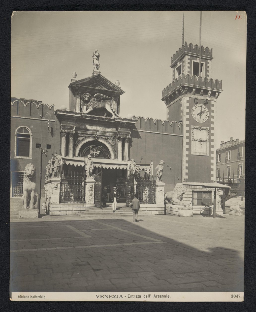Porta Magna van het Arsenaal van Venetië door Neue Photographische Gesellschaft