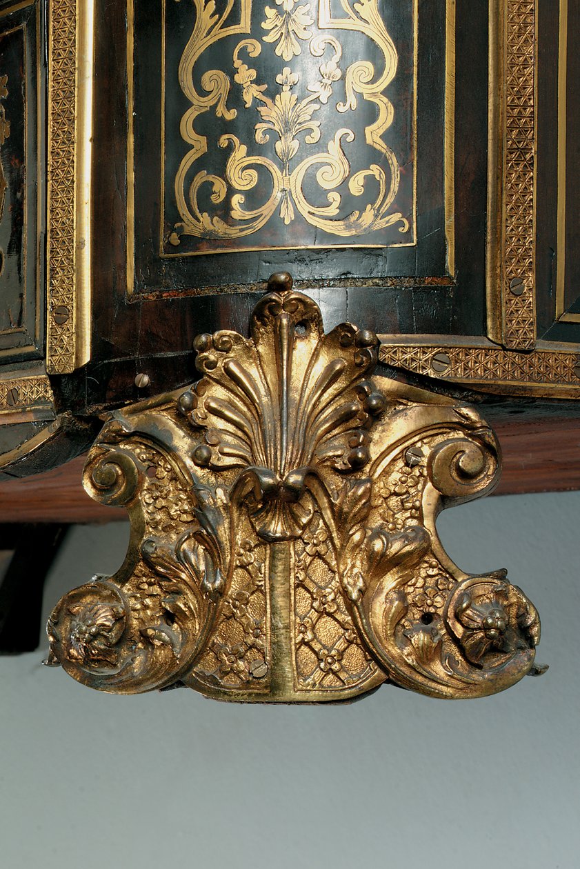 Detail van een Louis XIV commode (ormolu, messing, schildpad en ebbenhout boulle) door Nicholas Sageot
