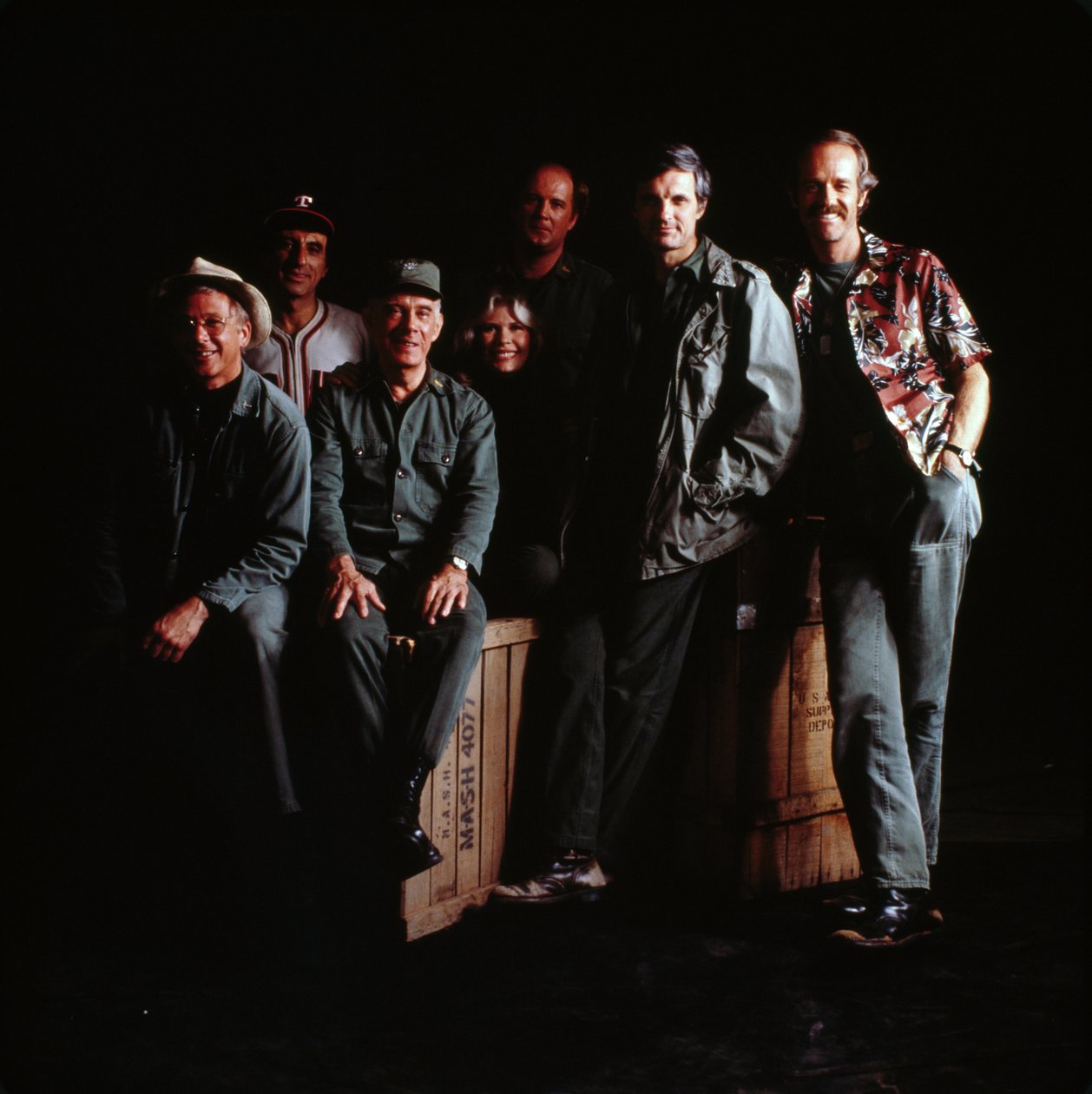 MASH cast door Orlando Suero