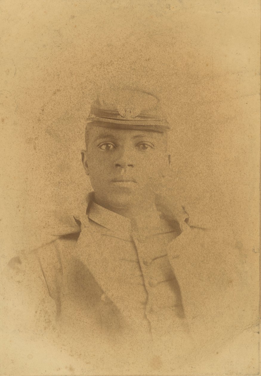 Kabinetkaart van Kol. Charles Young als cadet op West Point door Pach Bros