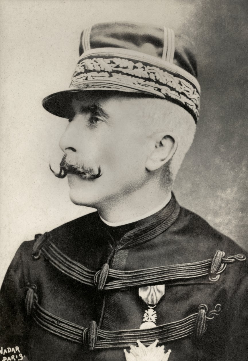 Portret van de Franse generaal Auguste De Galliffet (foto) door Paul Nadar