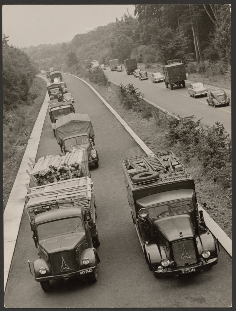 Snelweg in het Ruhrgebied door Paul Wolff