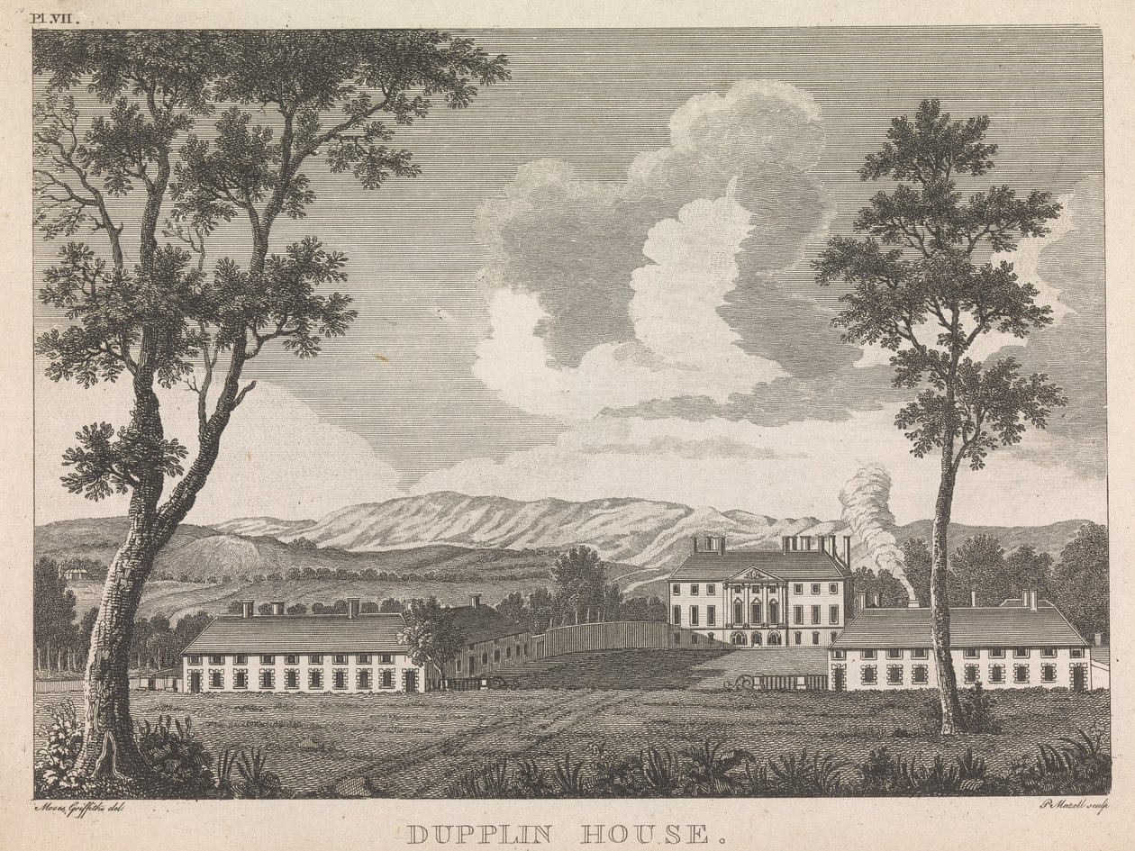 Dupplin House; pagina 94 (Volume Eén) door Peter Mazell