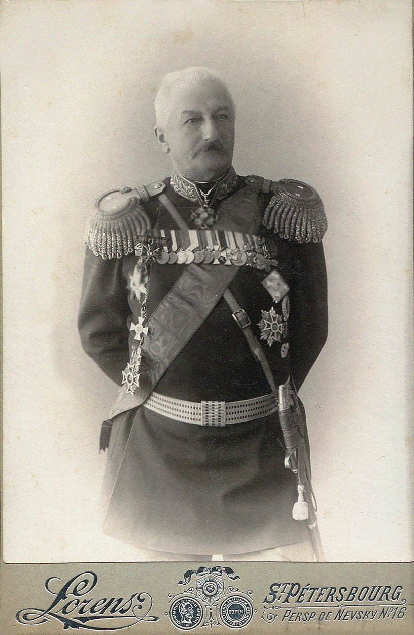 Generaal Konstantin Pavlovich Prezhbyano 1840-1905, 1898 door Petersburg . Photo studio Alfred Lorens