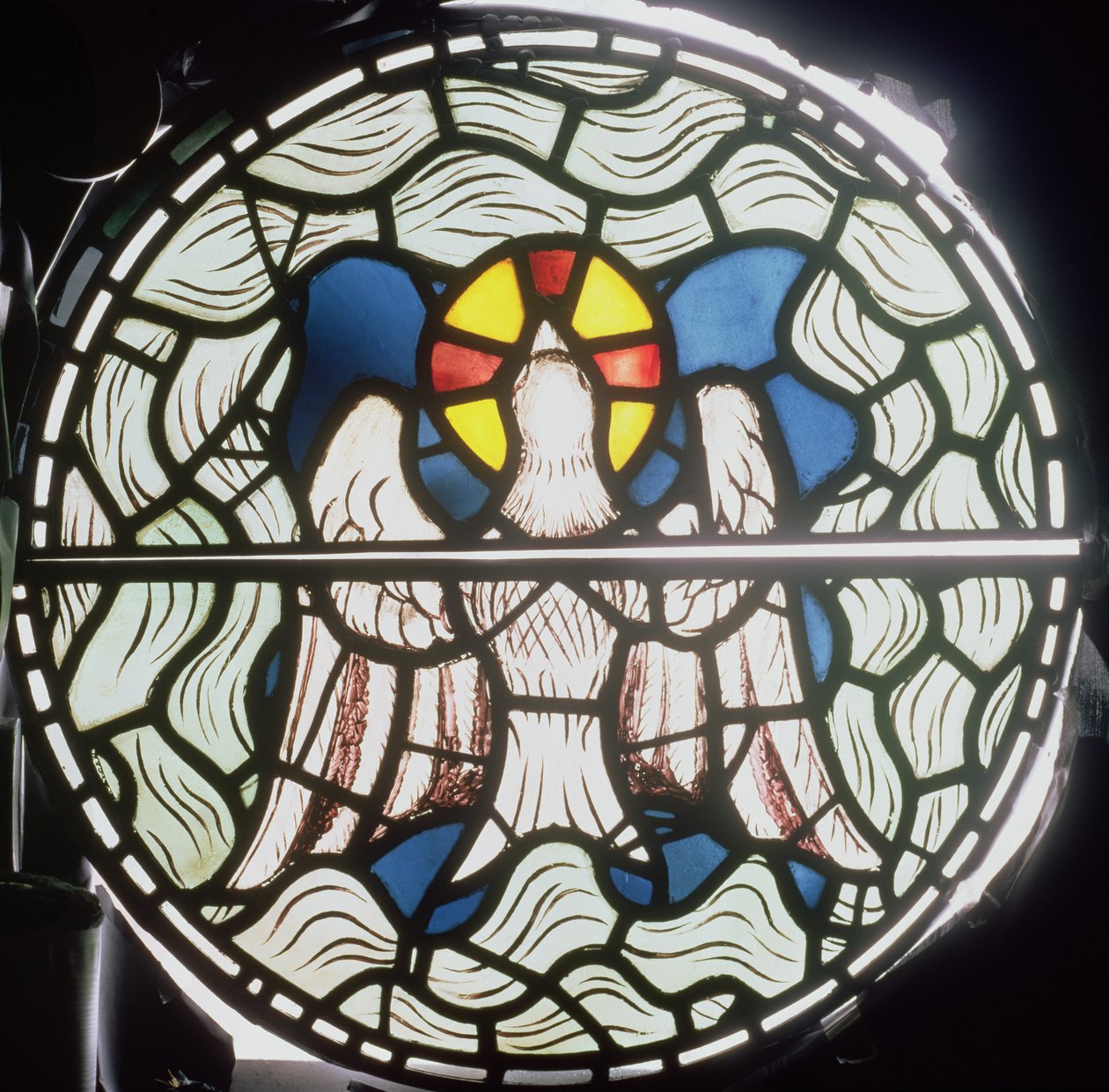 De Heilige Geest, uit het Scheppingsraam (detail) door Philip Webb
