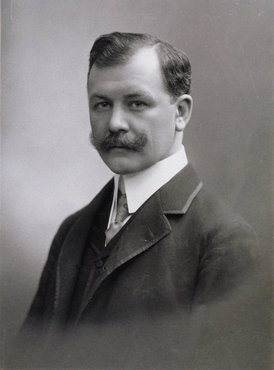 Portret van de componist Franz Lehár door Photo studio C. Pietzner.