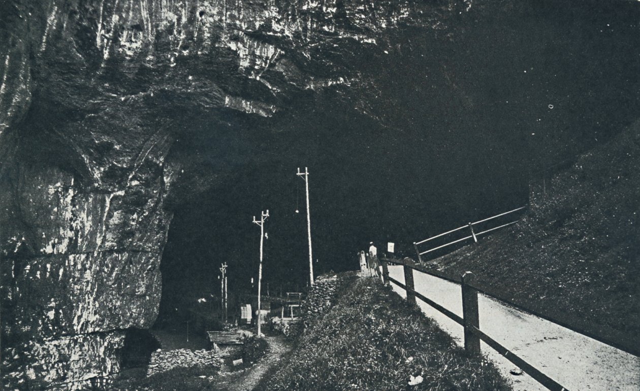 Peak Cavern, 1910 door Photochrom Co Ltd of London