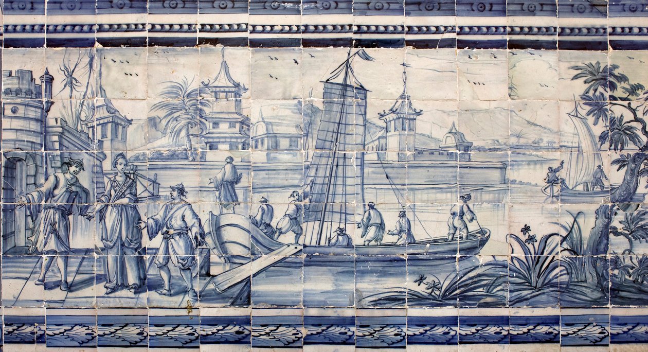 Scène aan de oever van een rivier in Azië - Azulejos, beschilderd aardewerk door Portuguese School