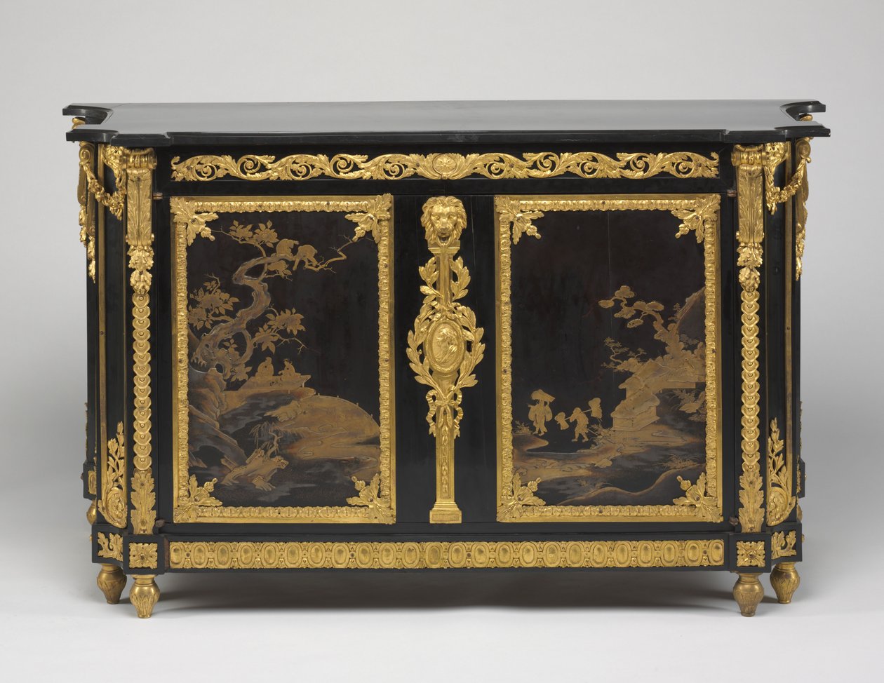 Commode door Rene Dubois
