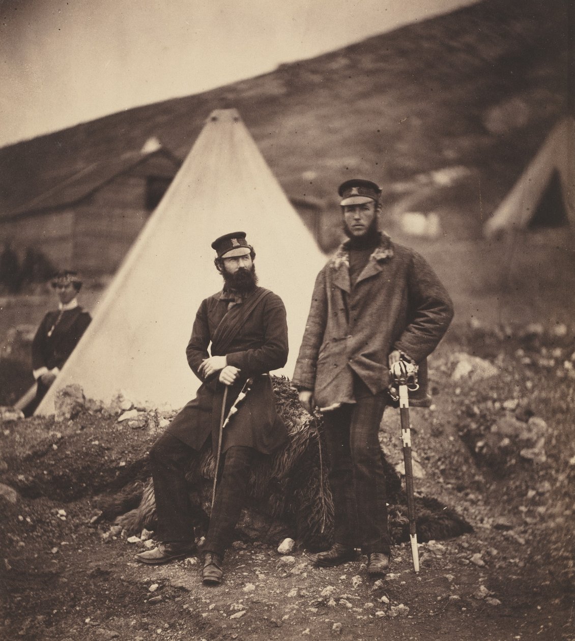 Kapitein Graham en kapitein MacLeod, 42e regiment,1855, gedrukt 1856 (foto) door Roger Fenton