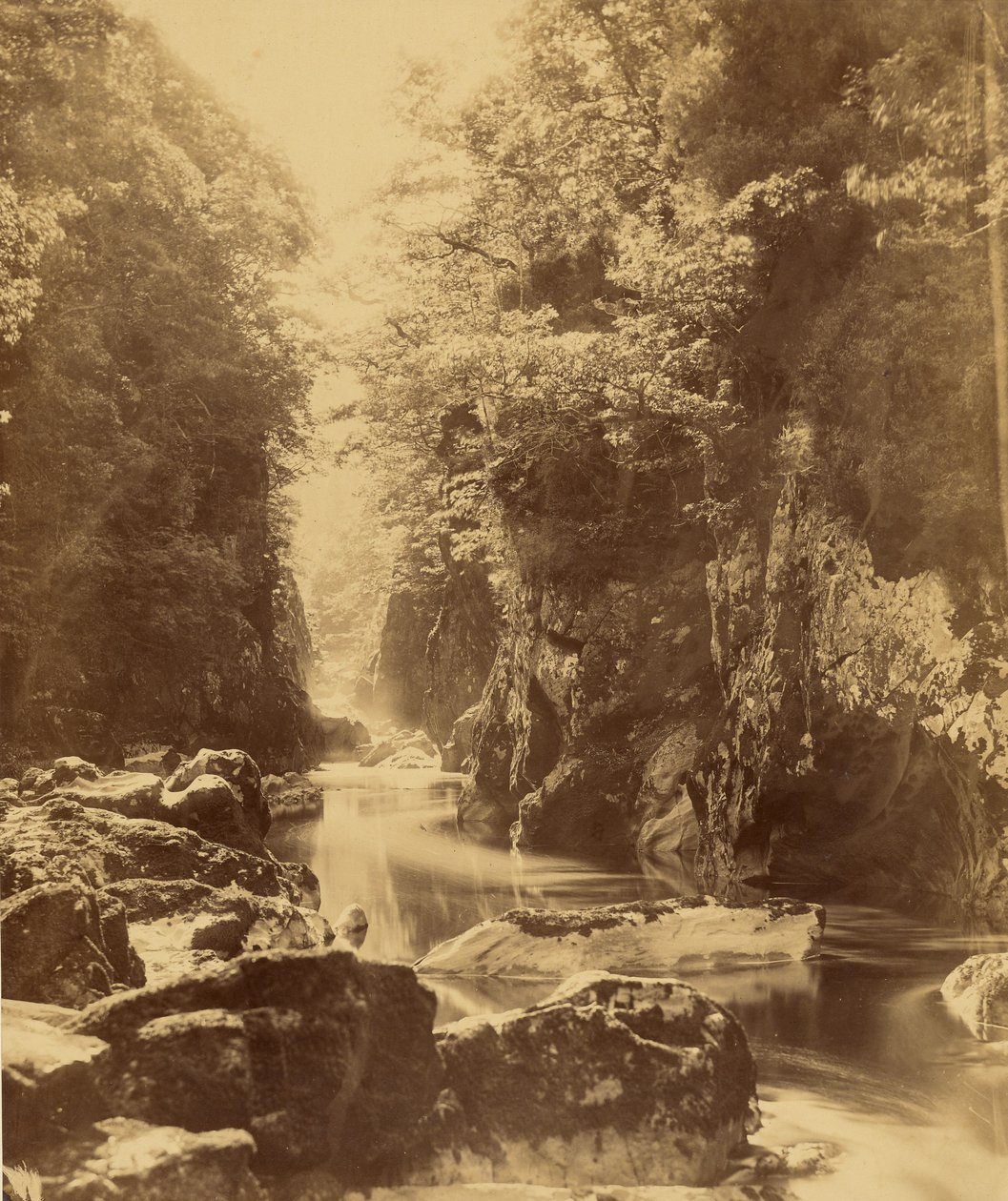 Foss Nevin, aan de Conway (Wales). door Roger Fenton