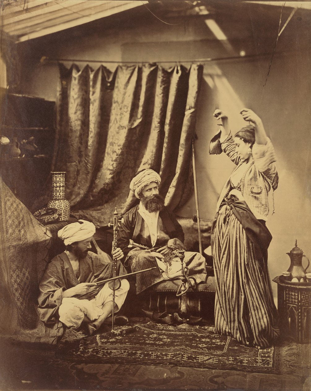Pasja en bajadère door Roger Fenton