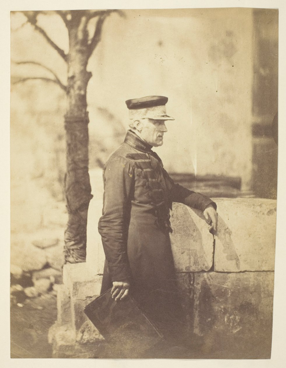 Sir Harry Jones (1791-1866), generaal; hoofdingenieur te Sebastopol, ter plaatse opgenomen, Krim door Roger Fenton