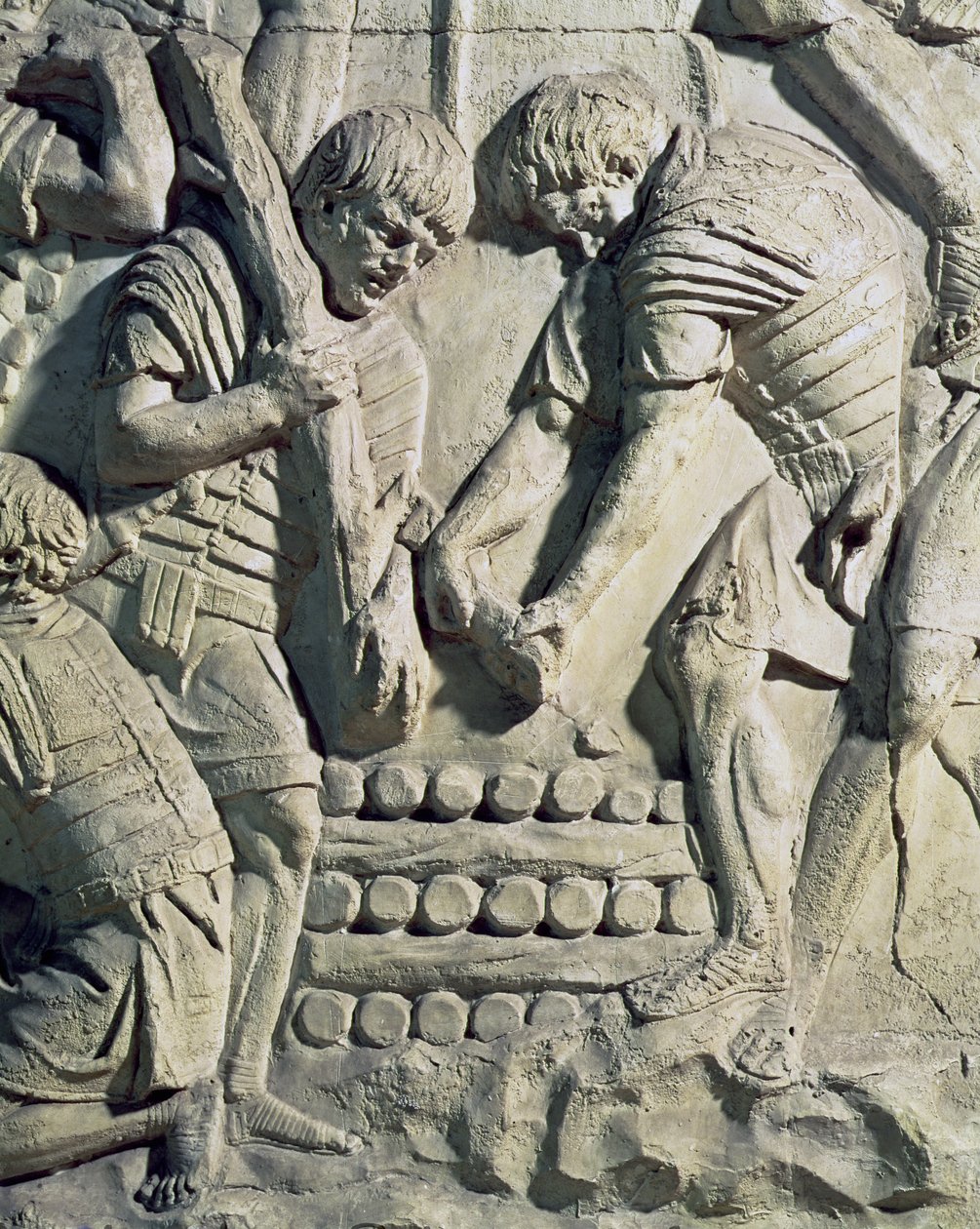 Bouw van vestingwerken tijdens de campagne tegen de Sarmaten, detail van een afgietsel van Trajanus